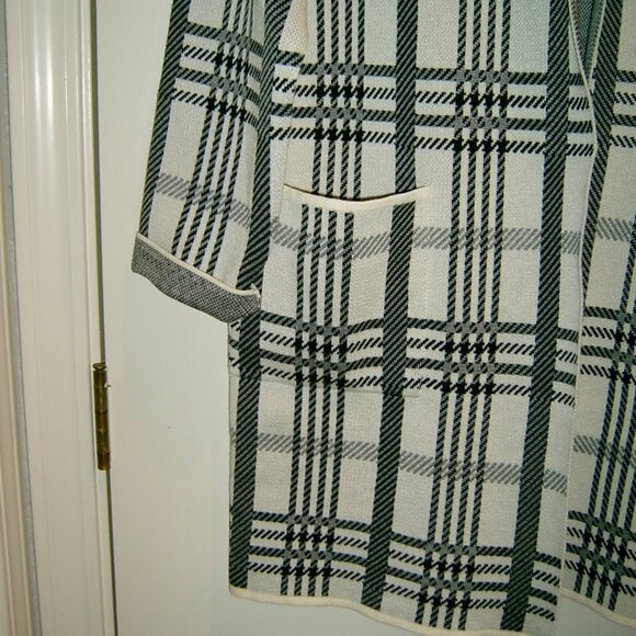Oliver Open Front Cardigan Gray Black Plaid Sweater Coat Jacket. Size L - Picture 3 of 4